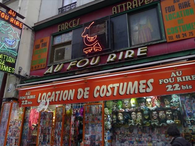 Au Fou Rire Shopping In Faubourg Montmartre Paris