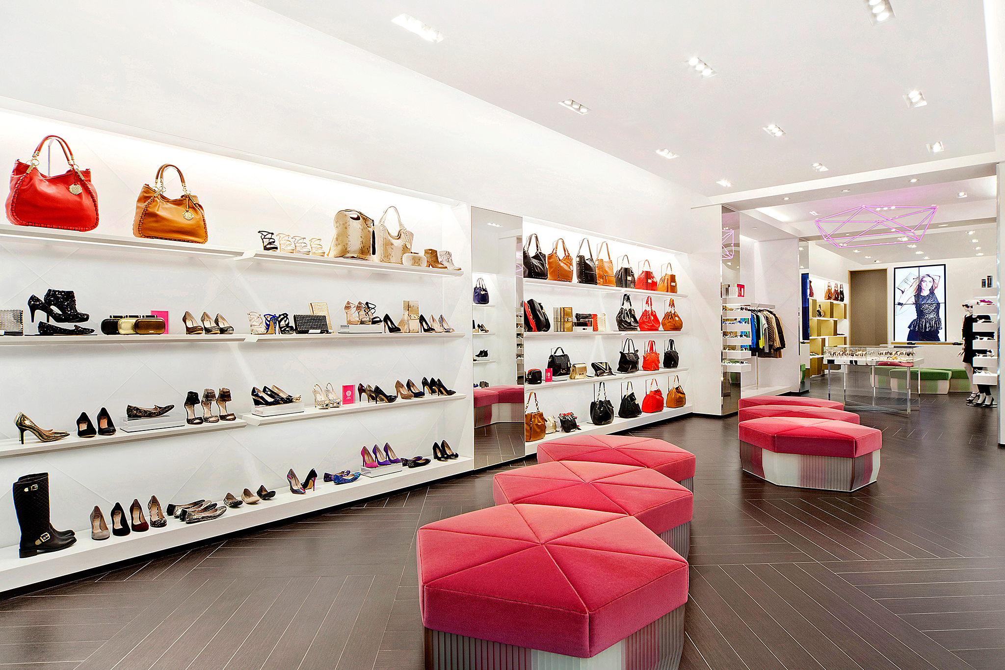 Vince Camuto | Shopping in Midtown East, New York