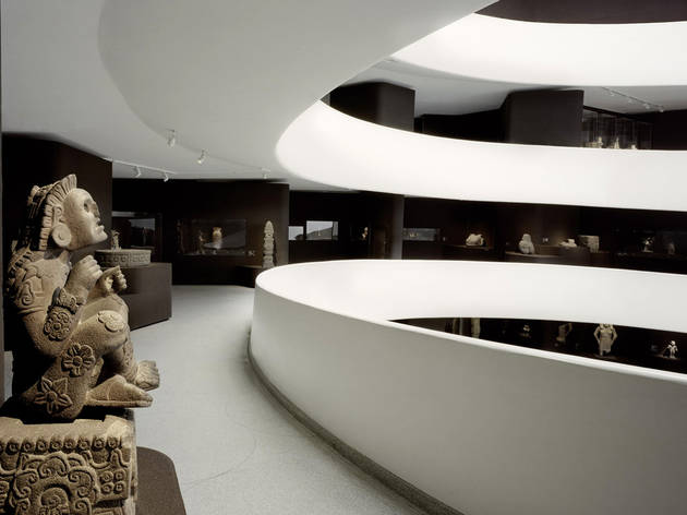 Solomon R. Guggenheim Museum Solomon R. Guggenheim Museum