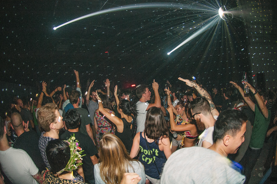 Underground NYC Parties - Secret Rave Dance Nightlife - Thrillist