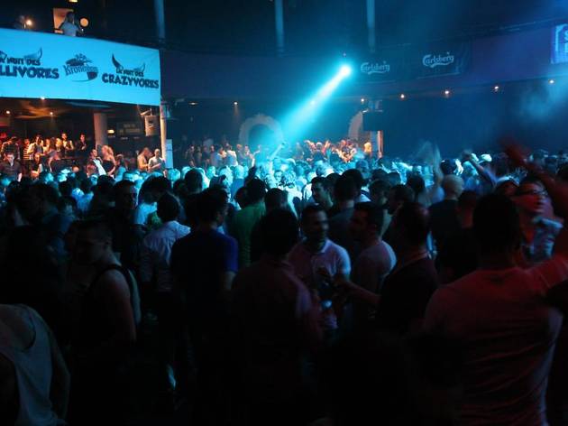 Le Bataclan (Follivores/Crazyvores) Le Bataclan (Follivores/Crazyvores)