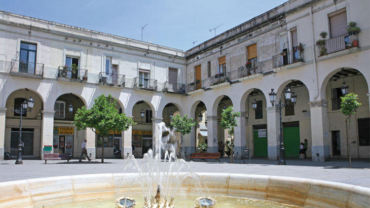 8. Las plazas de Sant Andreu