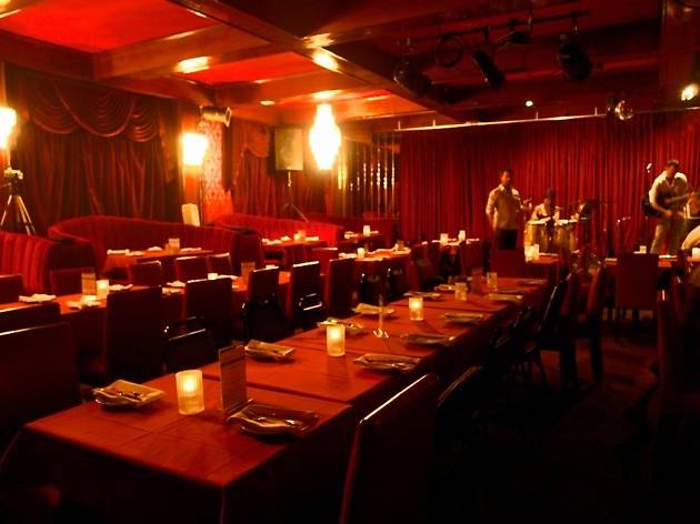 M Bar | Comedy in Hollywood, Los Angeles