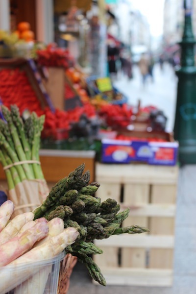 Rue Montorgueil | Shopping in Réaumur, Paris