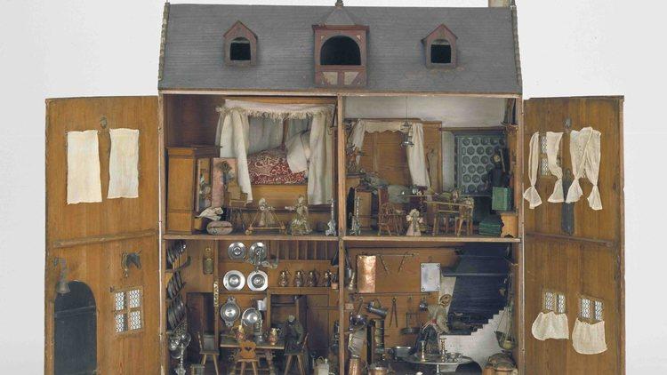 The Nuremberg House, 1673 © V&A Images