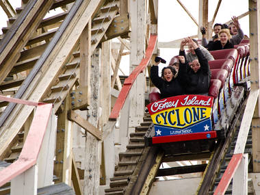 Things to Do at Coney Island from the Beach to Luna Park