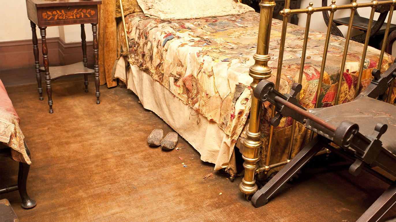 Theater in New York Edwin Booth’s bedroom (slide show)