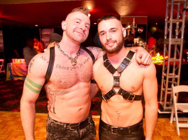 Raw toys party gay