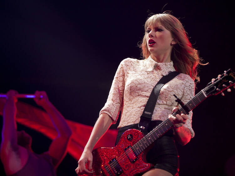 Taylor Swift at the Prudential Center