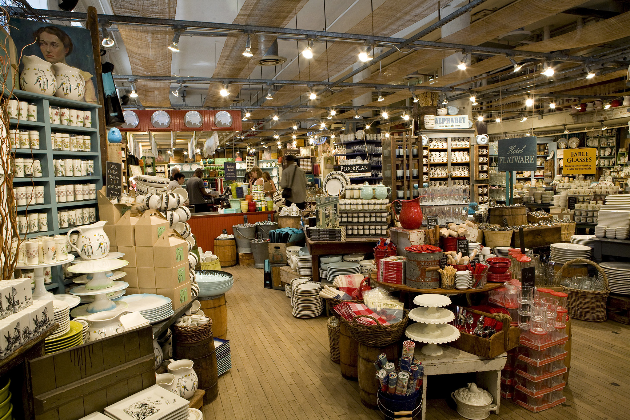 home decor retail stores