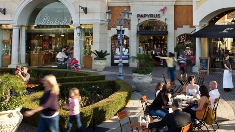 The Commons at Calabasas | Shopping in Calabasas, Los Angeles