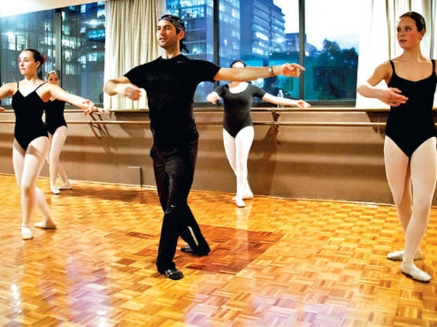 Piso 33 estudio de danza Piso 33 estudio de danza
