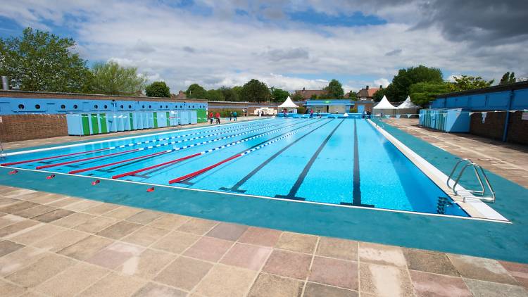 Charlton Lido