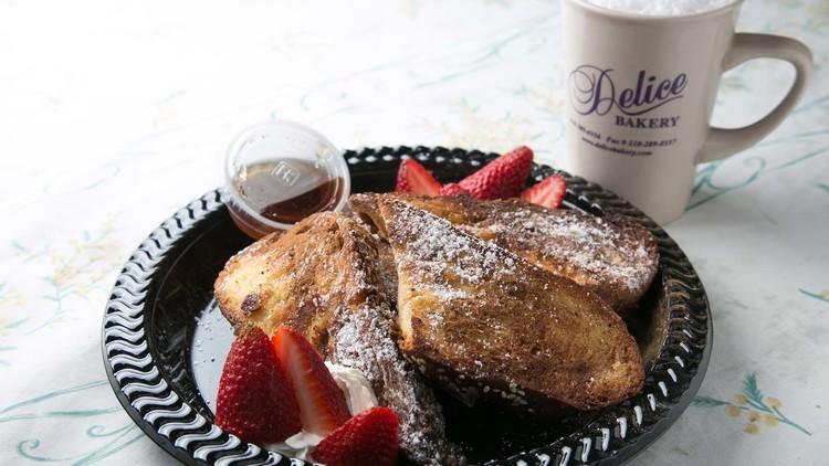 French toast at Delice Bakery