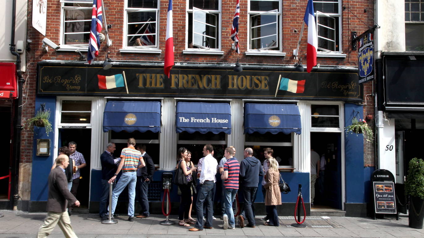 French House | Bars and pubs in Soho, London