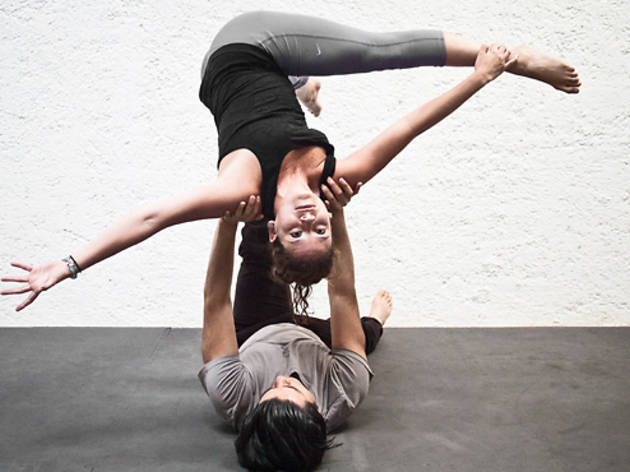 Acroyoga Caro Acroyoga Caro