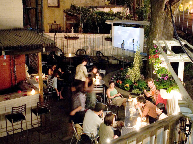 Bars with alfresco activities: where to drink and play in NYC