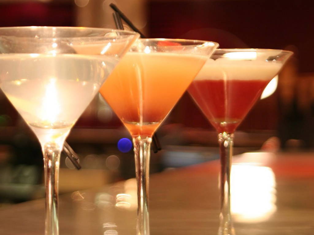 16 Best Bars In Covent Garden For Wine and Cocktails