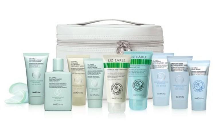 Liz Earle: Overnight Kit