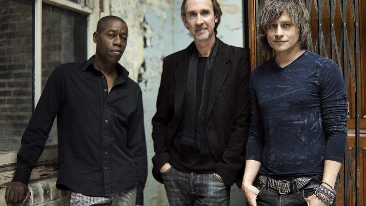 Mike And The Mechanics