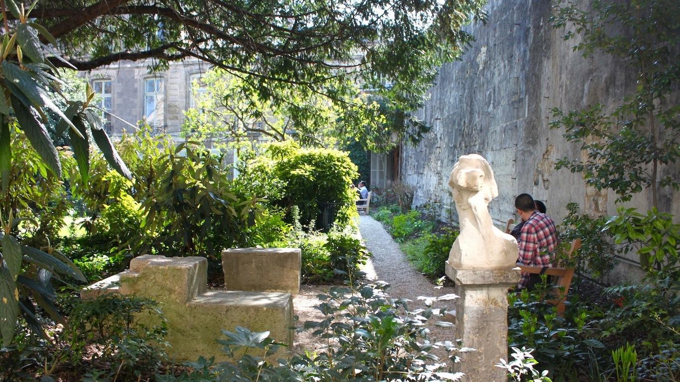Jardin des Archives nationales | Sites et monuments à Le Marais, Paris