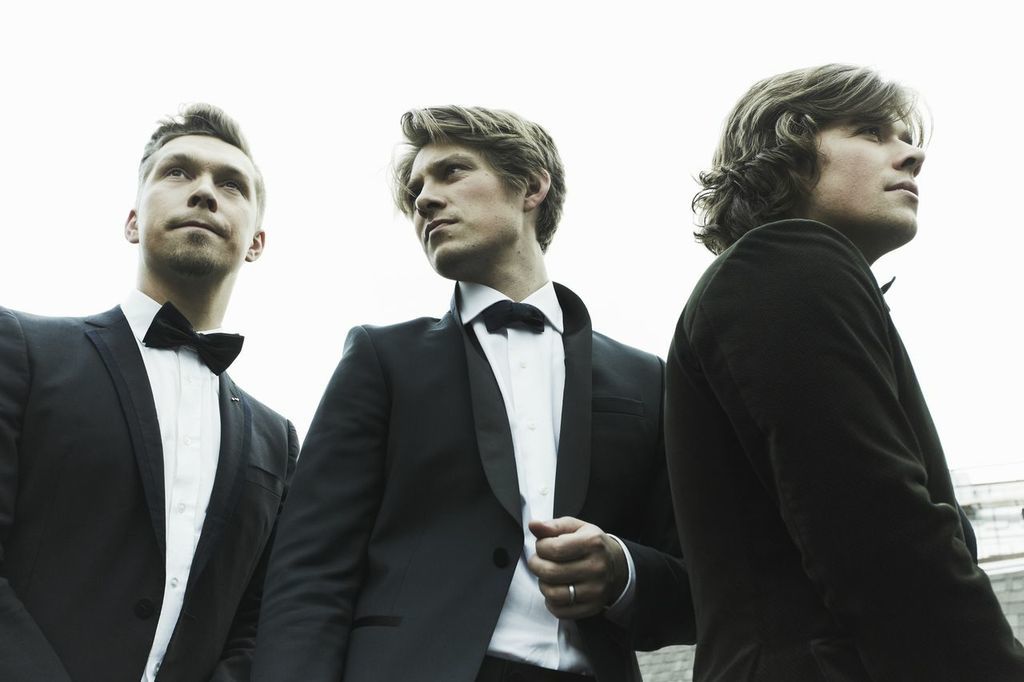 Группа brothers клипы. Группа Hanson. Hanson американская группа. Хэнсон фото. Hanson 2021.