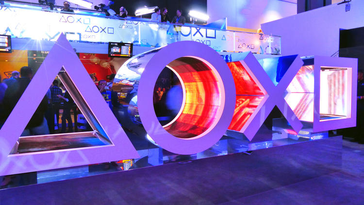 Eurogamer expo 2013 hi-res stock photography and images - Alamy