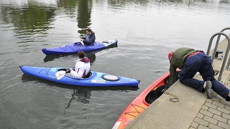 Un tour en kayak sur le canal