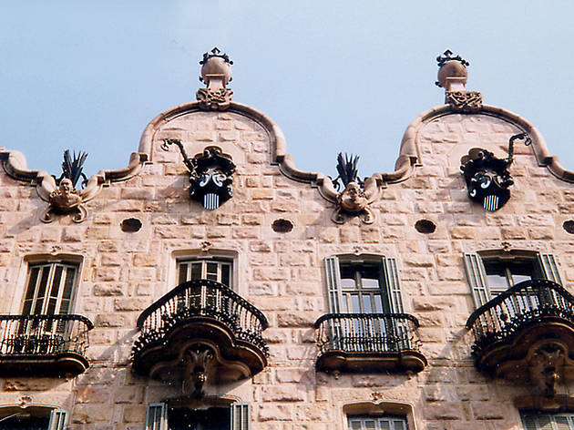 Casa Calvet Art In Barcelona