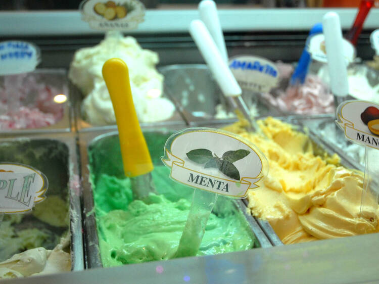 Arlecchino gelateria, Accra, Ghana