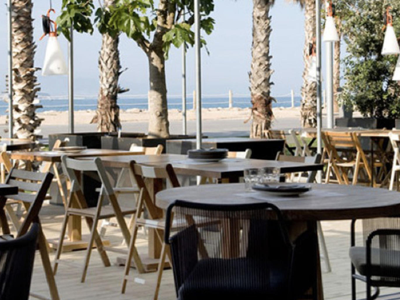 The 17 Best Barcelona Beach Bars 1110