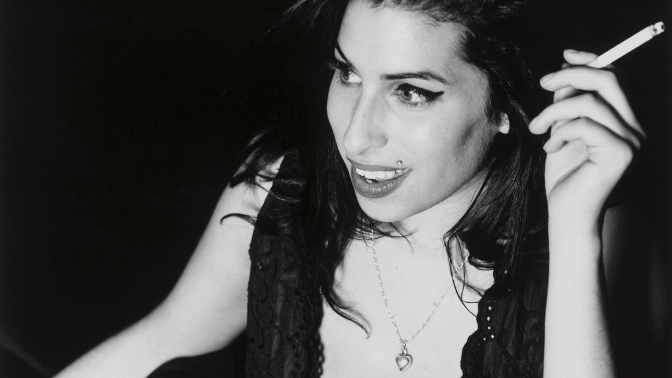 Amy Winehouse Photos – 'amy Winehouse: For You I Was A Flame 