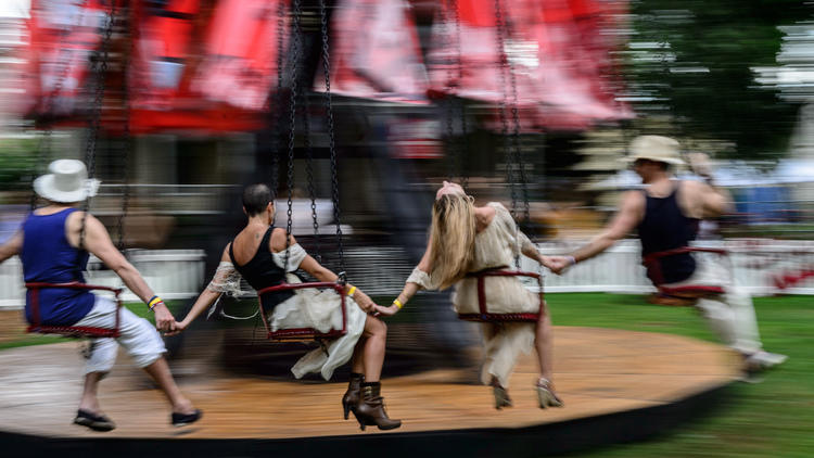 Photos: The Parisian Ball (2013)