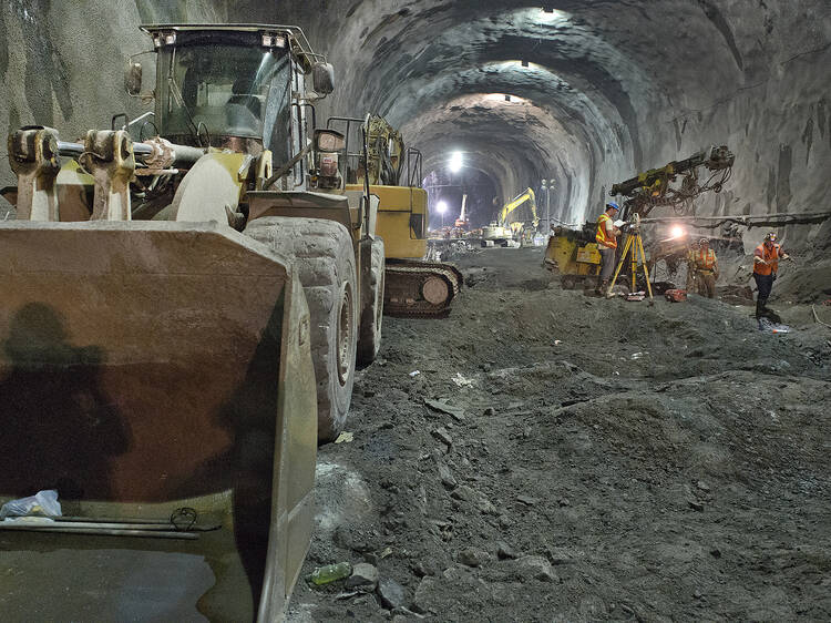 See progress on a Second Avenue subway station