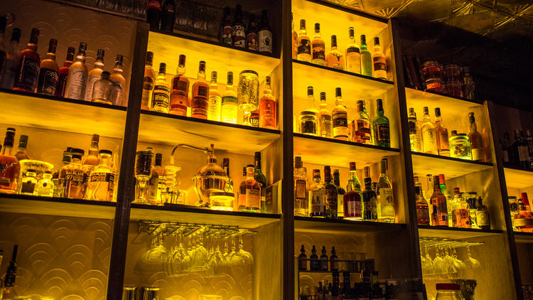 Moonshiner | Bars and pubs in Roquette, Paris