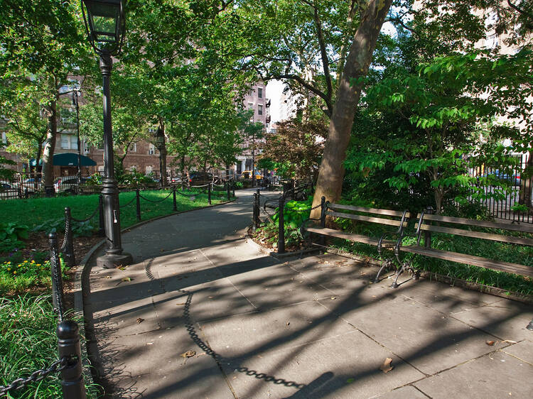 Abingdon Square Park