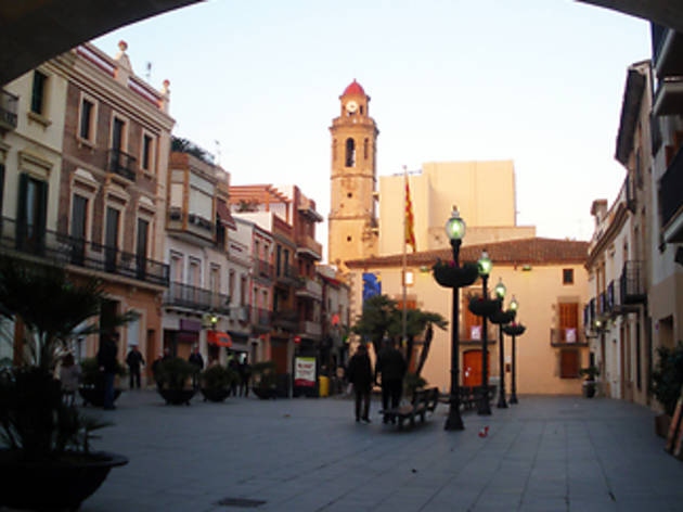 Plaça de la Vila de Calella Plaça de la Vila de Calella