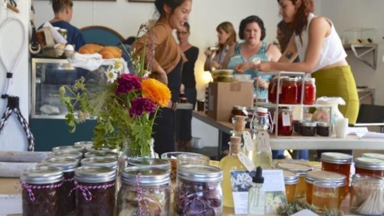 Best place to trade vittles: LA Food Swap