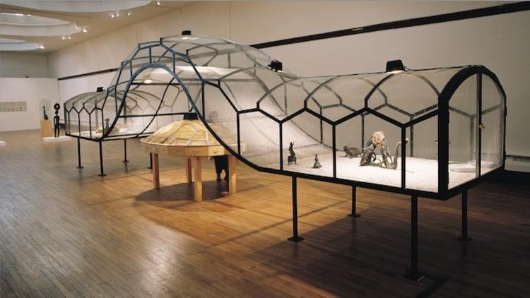 Huang Yong Ping - 'Ceinture'