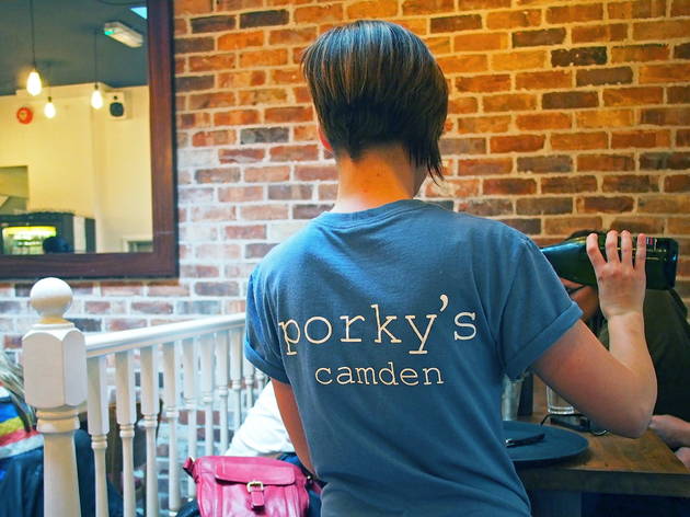 Porky's Porky's (© Tina Jui)