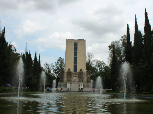 Parque La Bombilla Parque La Bombilla