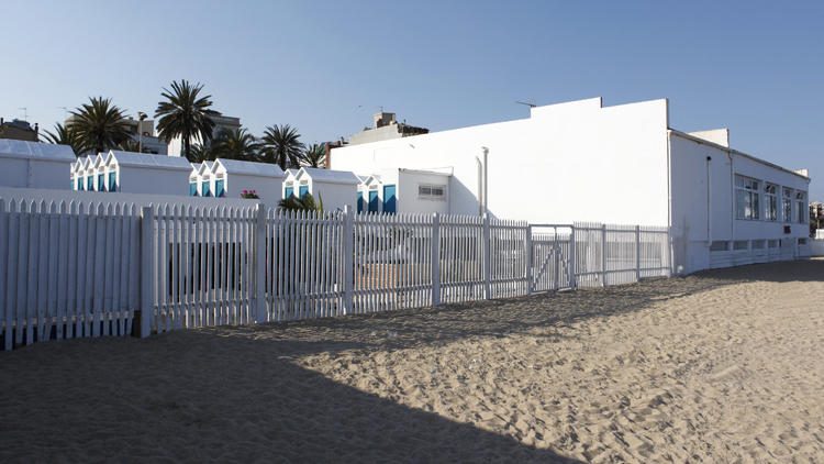 Donzella Beach Club