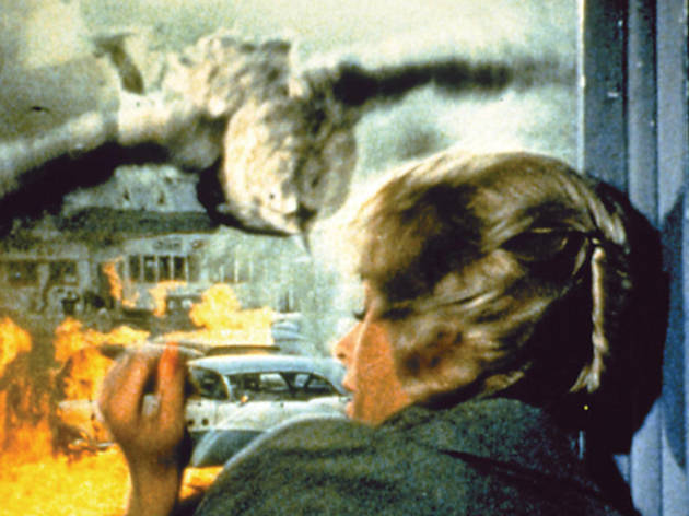 <em>The Birds</em> (1963) <em>The Birds</em> (1963)