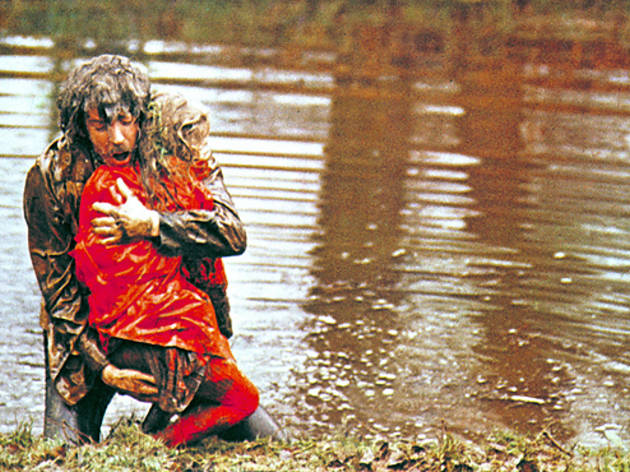 <em>Don't Look Now</em> (1973) <em>Don't Look Now</em> (1973)