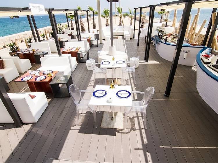 Boo Restaurant & Beach Club