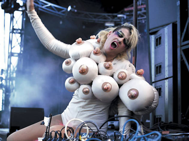 388.mucl.mu.cl.op.peaches2.jpg 388.mucl.mu.cl.op.peaches2.jpg