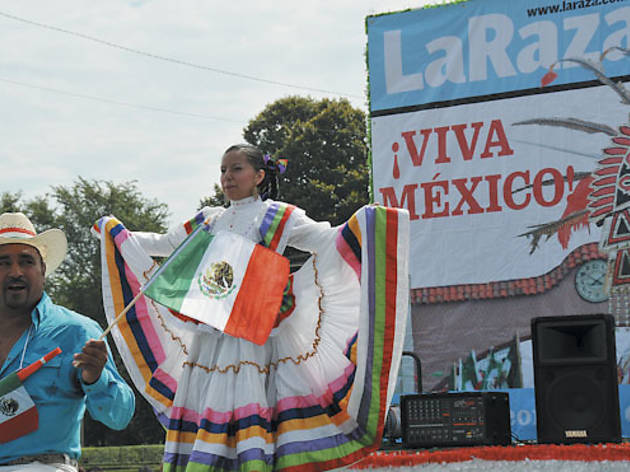 394.wk.at.pw.mexicanindependencedayparade.jpg 394.wk.at.pw.mexicanindependencedayparade.jpg