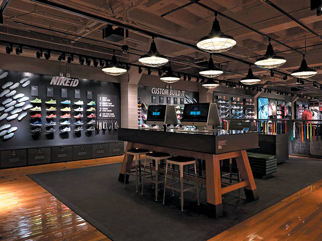 nike store on michigan ave