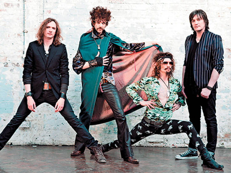 413.mu.mu.pv.TheDarkness2.jpg