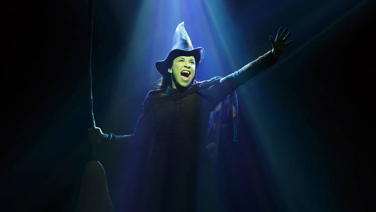 Linsdsay Mendez in Wicked